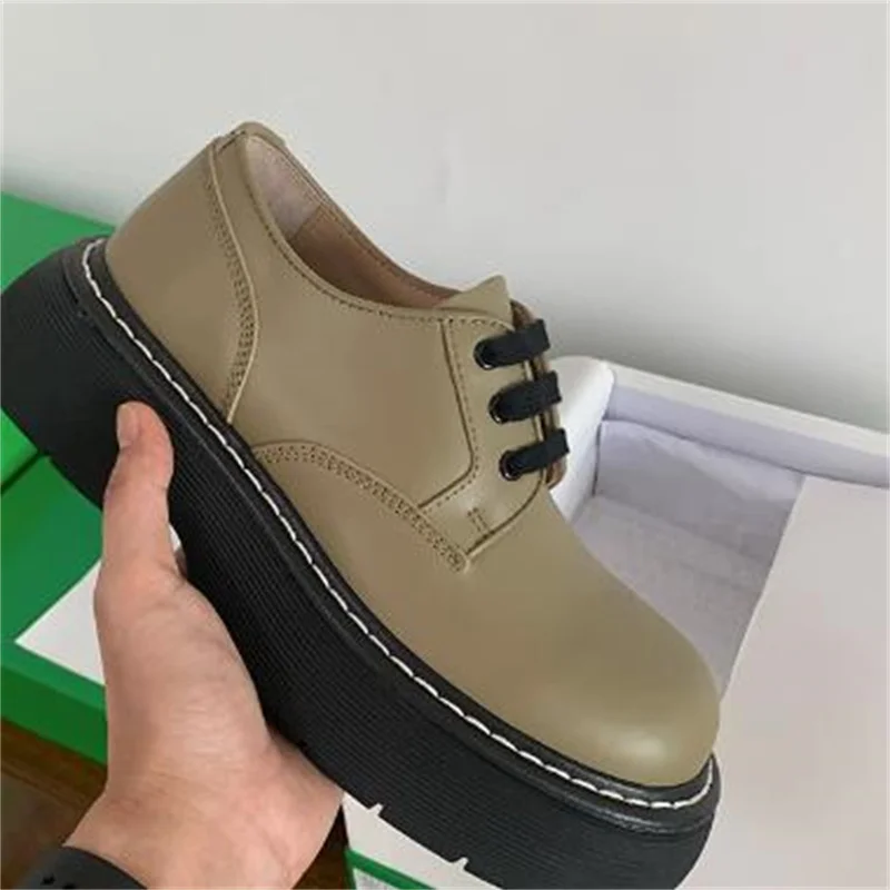 

Sewing Lines Shoes for Ladies Round Toes Women Lace-up Chassure Femme Crossover Strap Mixed Colors Female Leather Short Boots
