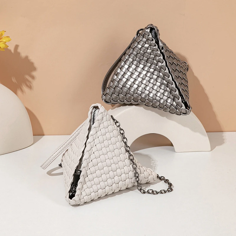 Fashion Pu Woven Triangular Clutch Bag Fashion Mini Woven Zipper Women Purse Versatile Solid Color Shoulder Crossbody Bag