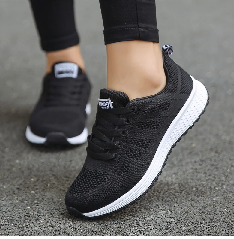 Women Sports Shoes 2023 Trends Sneakers Women Light Sport Sneaker Breathable Casual Shoes For Women White Tennis Female Footwear