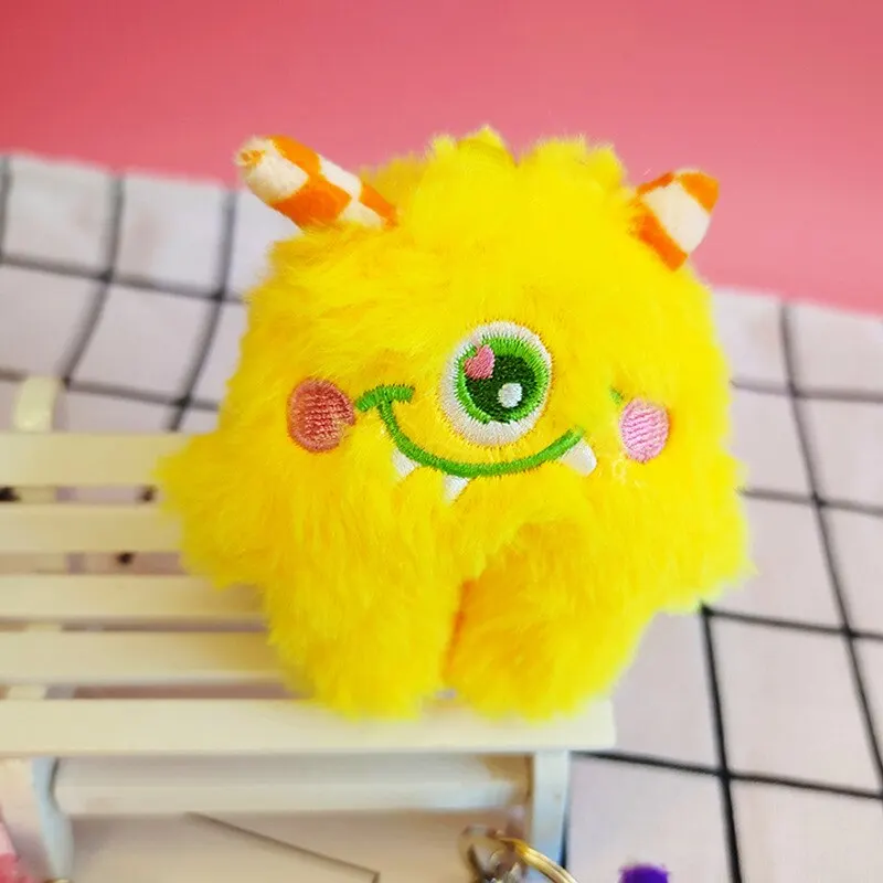 Plush Keychain 2 Pieces Big Eyed Monster Keychain Random Color Single Eyed Beast Plush Pendant