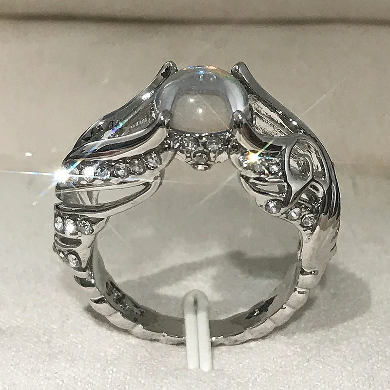 Anillos Yuzuk Silver Jewelry Ring Vintage Colorful Big Circular Cut Ring Women Angel Wings Moonstone Femme Jewelry Silver Rings Silver Ring