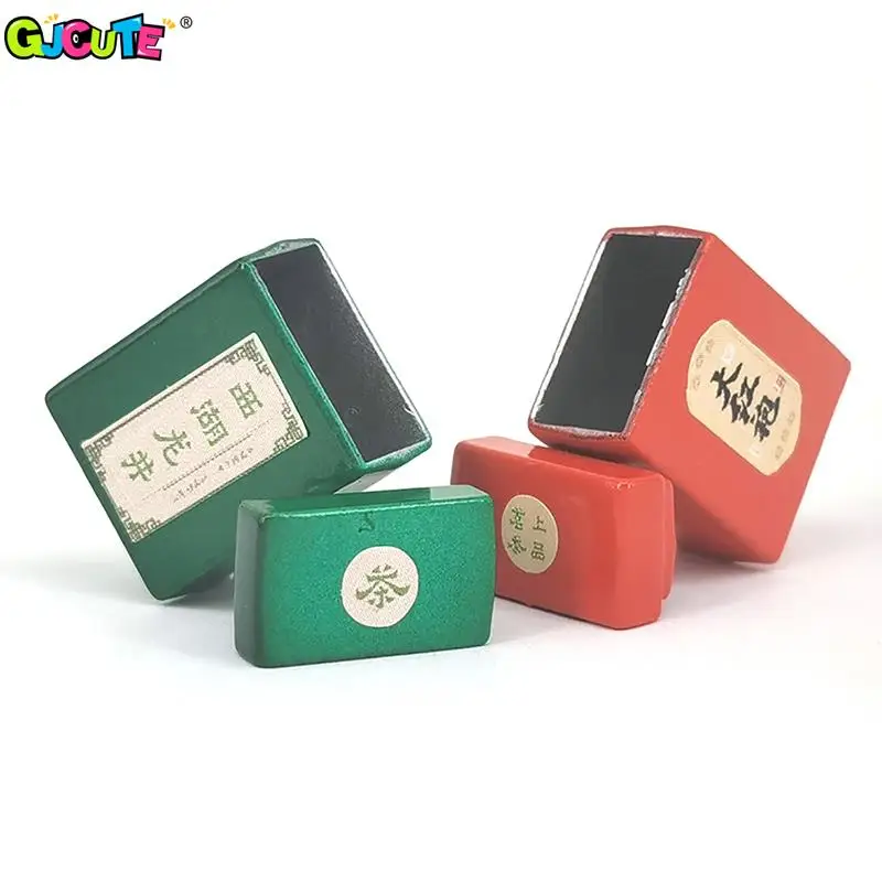 

2Pcs Dollhouse Simulation Tea Box Tea Leaves Can Miniature Coffee Jar Food Storage Case Model Dolls House Decoration Accessories