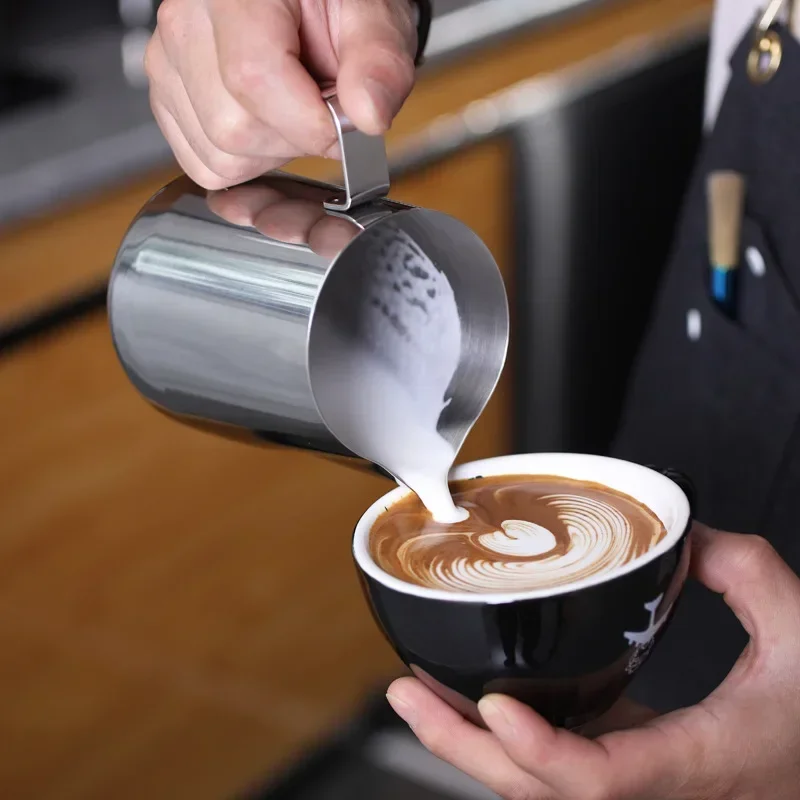 304 Stainless Steel Motta Milk Jug Frother Latte Art Cup Milk Frothing Pitcher Creamer foam Maker Melkopschuimer 350/600ML milk frother jug milk frothing jug