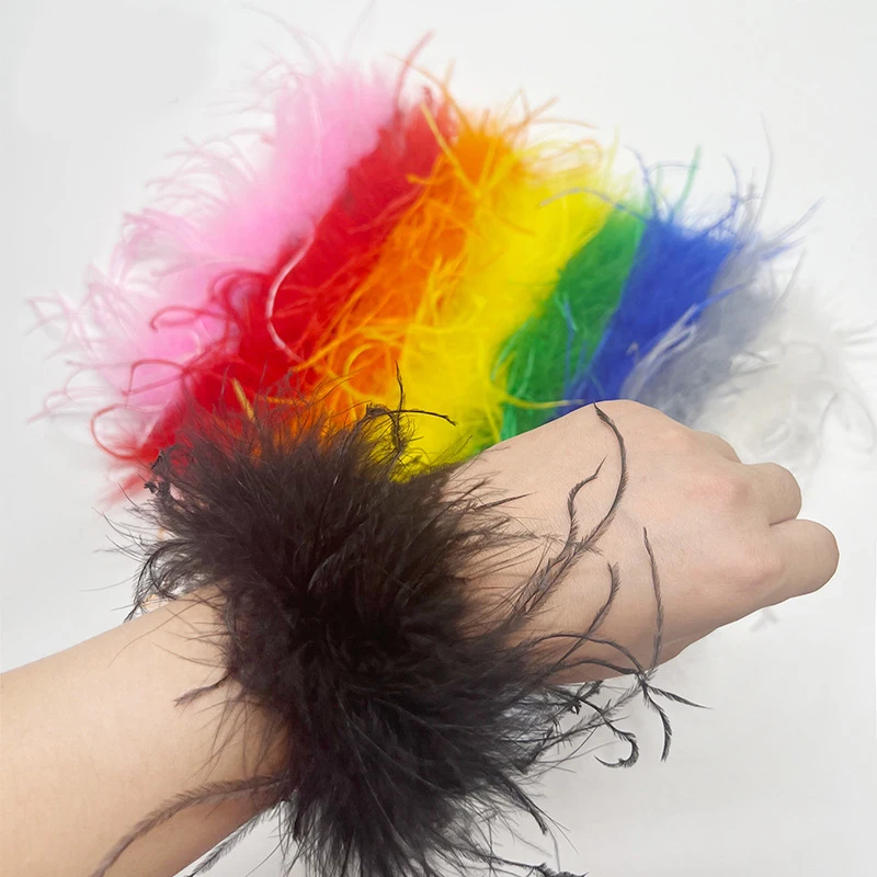 

Women Feather Bracelet Cuffs Wrap Feather Cuff Snap Bracelet Ostrich Hoop Hair Ring Cuff Slap Wristband Fluffy Sleeve Arm Warmer