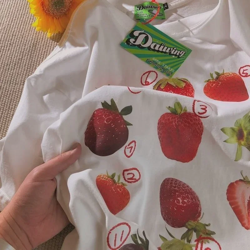 Chic Strawberry Print Shirts for Women Aesthetic Cartoon O-neck Casual Teens Clothes Japanese Fashion Streetwear Woman Tshirts