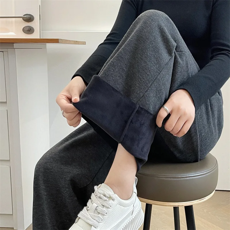 XXXXL Fashion Plus Size Women's Straight Pants New Winter Style Simple Fleece And Thickened Casual Wide Leg Trousers 8071