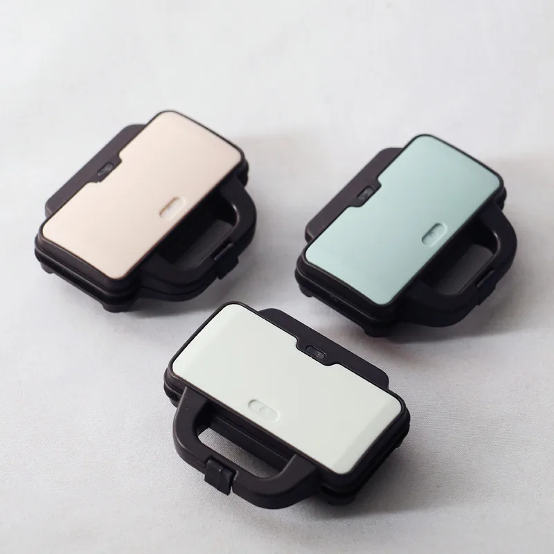 

Dollhouse Miniature Barbecue Miniature Barbecue Roasters Mini Waffle Food for Doll House Kitchen Play Toys