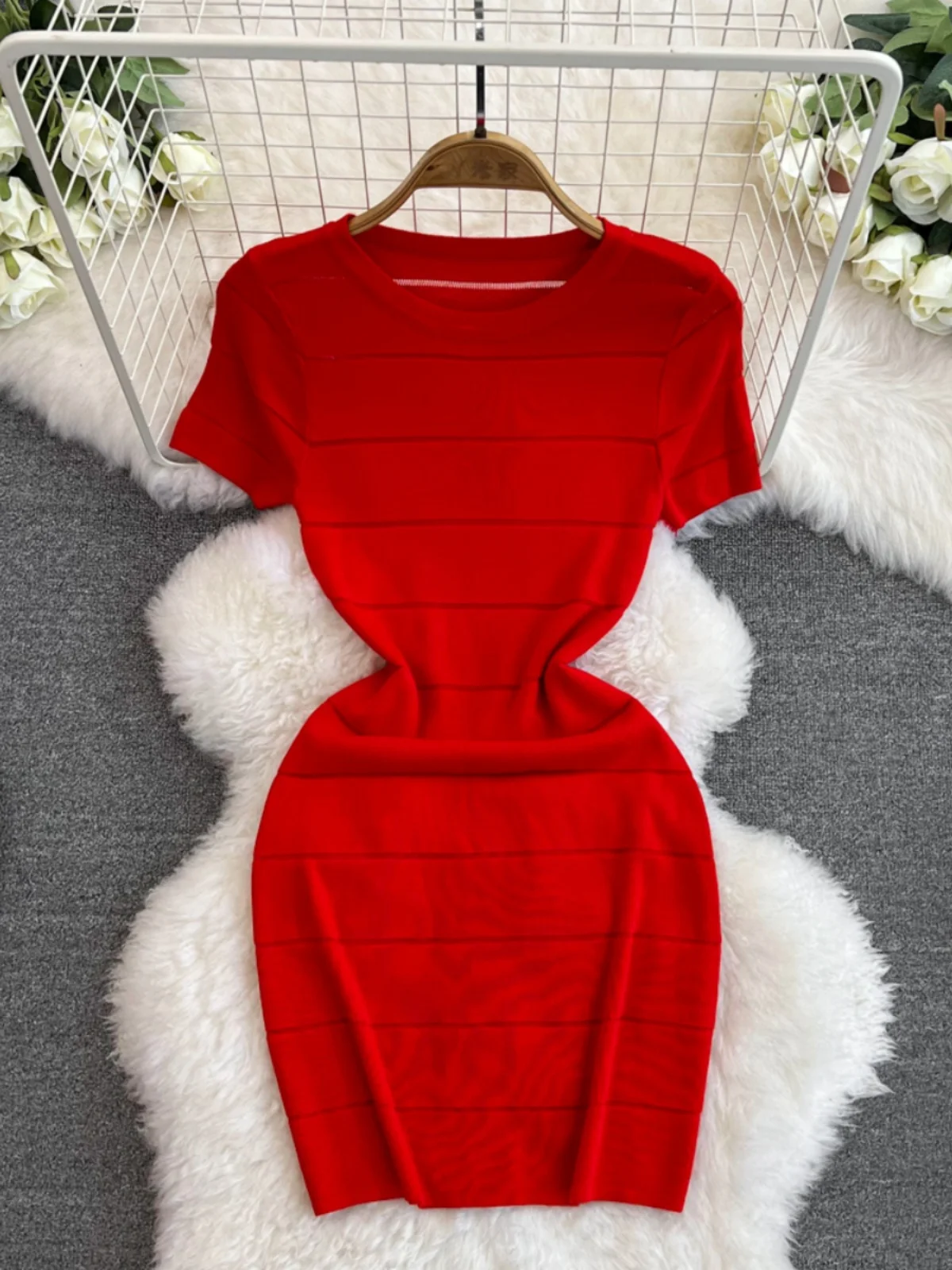 

Женское трикотажное платье в полоску Foamlina, однотонное облегающее платье мини с круглым вырезом и коротким рукавом, лето 2024