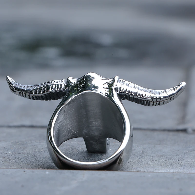 Anello con tescho n argento e oro Anello con tescho da uomo | Schedel, Mannen rngen, Fjne Anello con tescho n argento e oro Anello con tescho da uomo | Schedel, Mannen rngen, Fjne