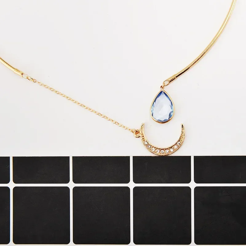 Women's Water Drop Necklace Collar Creative and Fashionable Neck Jewelry Niche Design Sense High-end Moon Studded Diamond