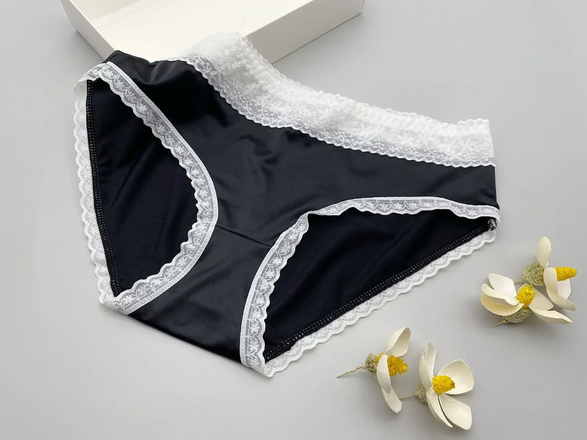 Sexy  Ice Silk Underwear Women Silky Cozy Panties Mid-waist Underpants Thin and Elastic Lingerie Ladies' Briefs Girly Cute Tanga