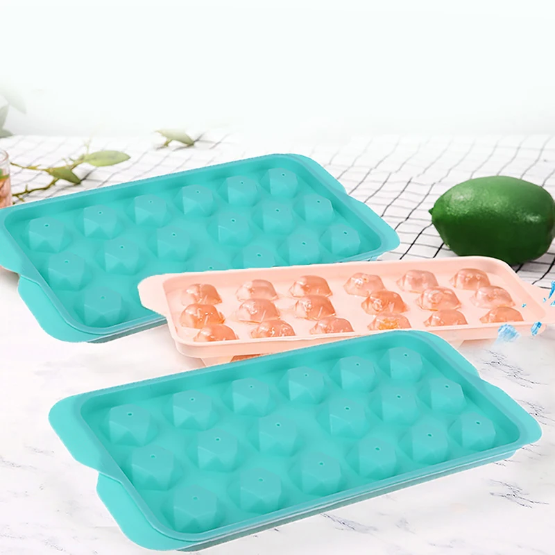 

Plastic Ice Mould Tray Ice Cube Mold Summer Gadgets Ice Cube Maker Kitchen Tools Creative Bars Whiskey Forms For Ice Beer
