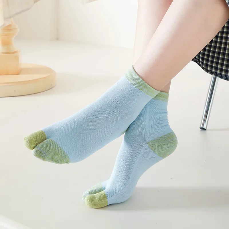 5 Pairs Women‘s Tabi Socks Fashion Color Matching Cotton Two Finger Sock Japanese Kimono Harajuku Party Dress Socks Two FIngers