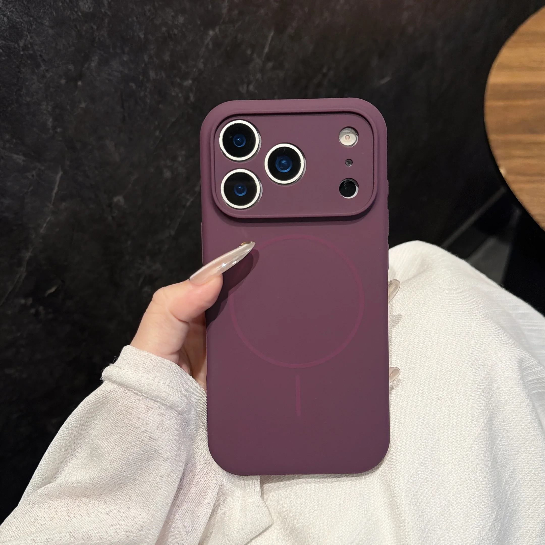 Magnetic Liquid Silicone Soft Phone Case with Magsafe Charging Support