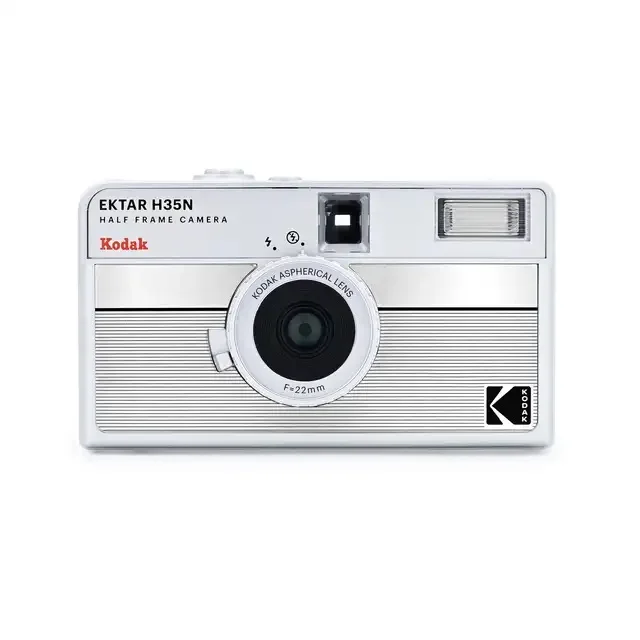 Kodak EKTAR H35 ハーフフレームフィルムカメラ 楽天市場】ハーフサイズ フィルムカメラ EKTAR H35 Half Frame
