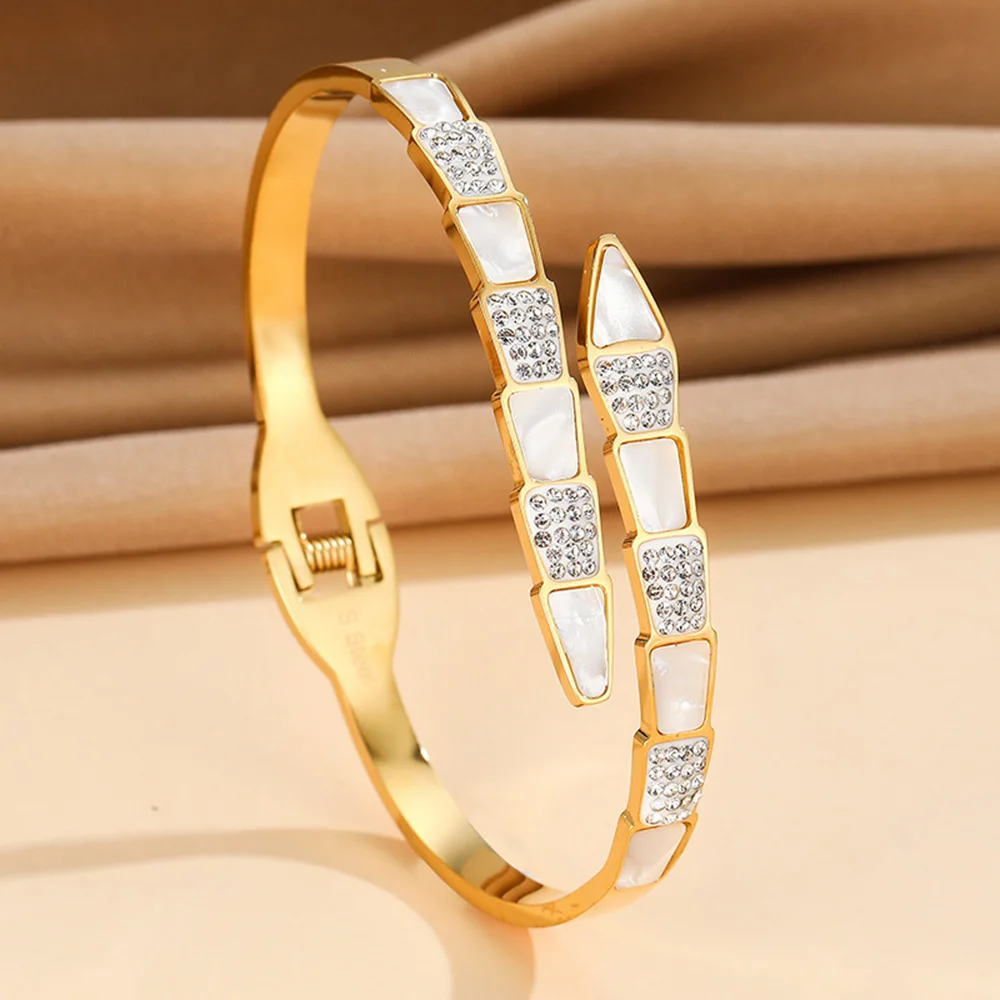 High-end luxury snake bracelet, rhinestone shell snake head bracelet, gold-plated women's bracelet, free shipping 2