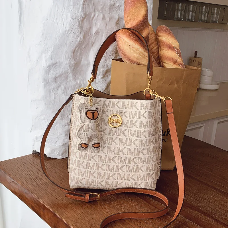 Classic style vintage handbag for commuting, bucket bag suitable for all occasions, large capacity, single shoulder strap, cross