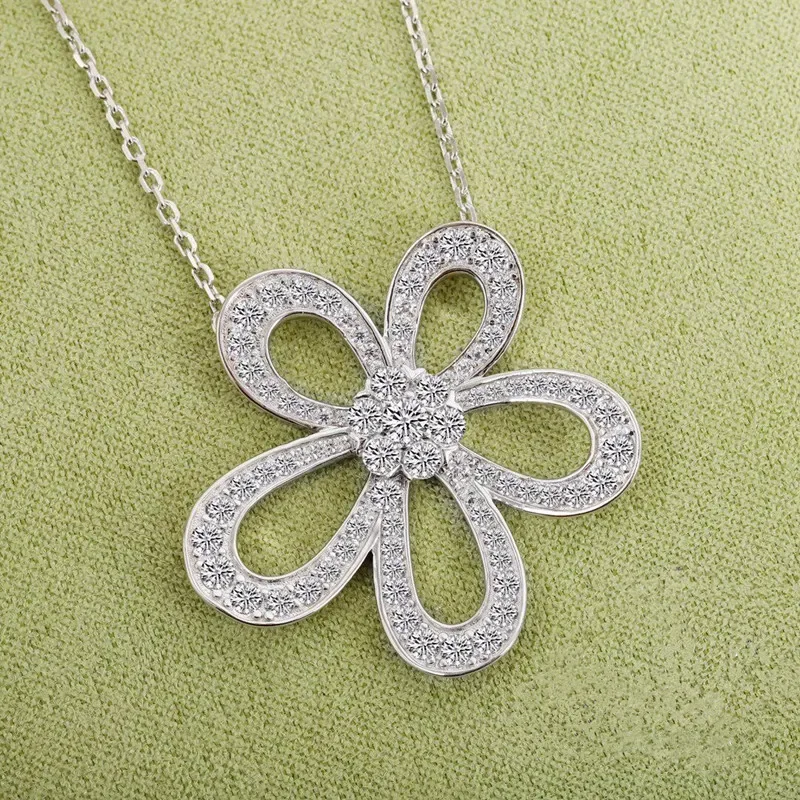 

High quality 925 sterling silver full diamond five petal flower necklace for women's versatile fashion brand luxury jewelry