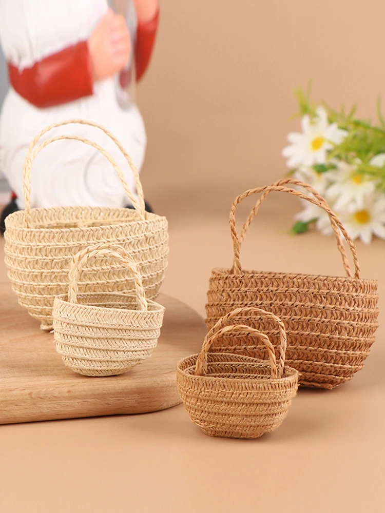 1/12 Dollhouse Woven Bread Basket Shopping Basket Straw Handbags Dollhouse Weaving Beach Bag For Dolls Miniature Decoration