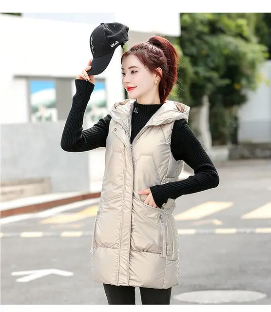 Glossy Sleeveless Puffer Jacket - Women - Ready-to-Wear