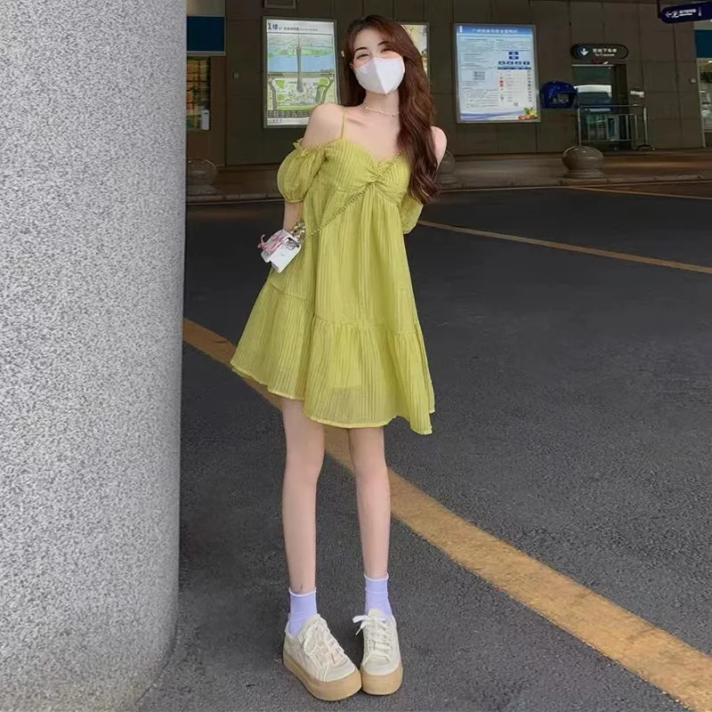 

Summer Women's Dress New French Gentle Style V-Neck Halter Dress Green Display White Off-The-Shoulder Sweet Patchwork Mini Skirt