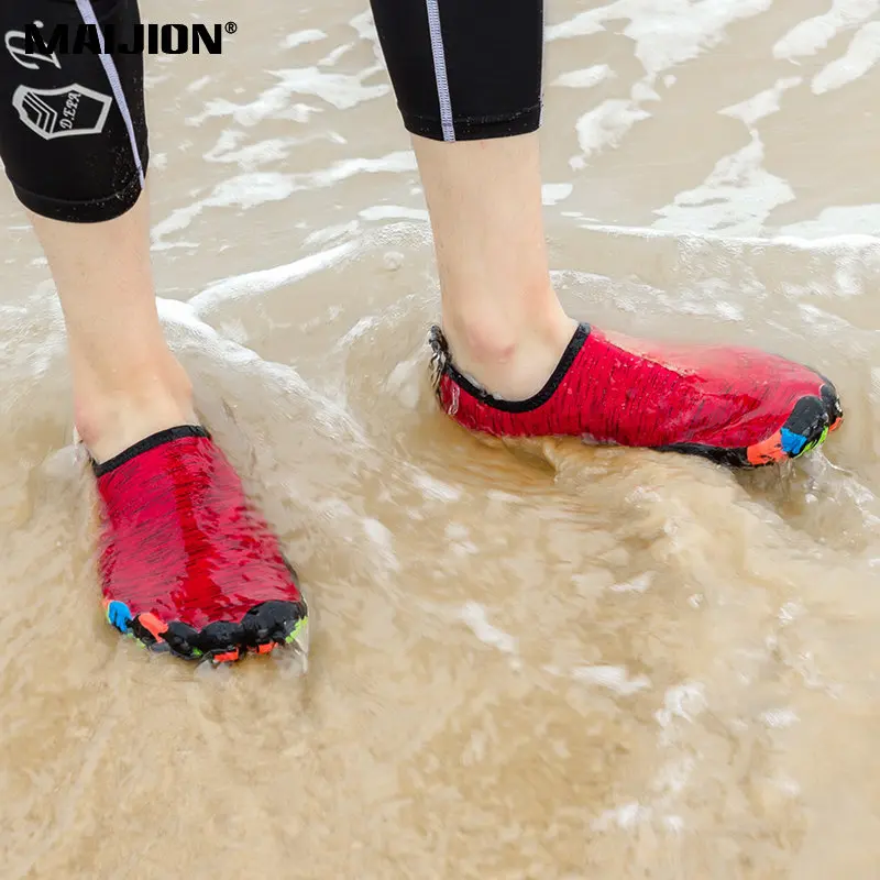 Swimming Trekking Non Slip Water Shoe Comfortable Men Women Aqua Shoe Elastic Surfing Beach Barefoot Quick Dry Beathable Sneaker