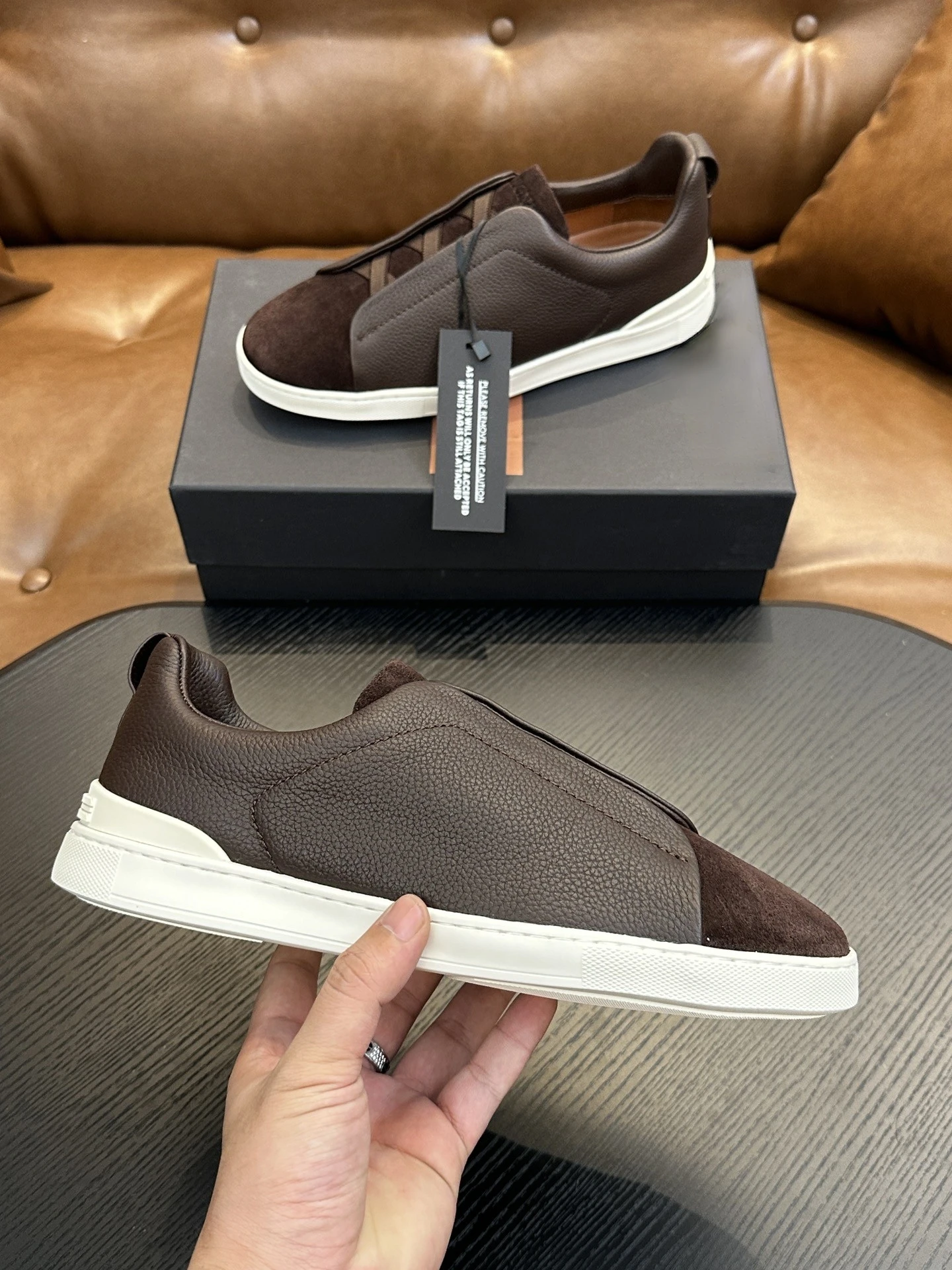 2024 Luxury Genuine Leather Sports Shoes Men's British Round Toe Lace-Free Flat Shoes Men's Casual Comfortable Vulcanized Shoes