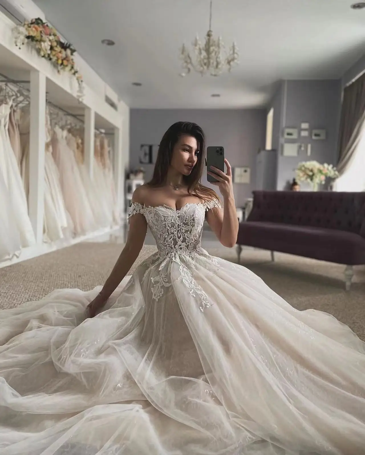 BallGownWeddingDresses2025TulleofftheShoulderLaceAppliques