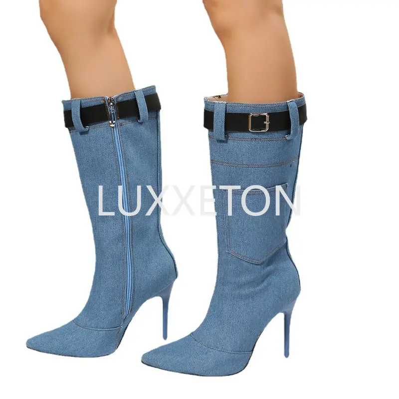

Новинка Осень-зима 2023, джинсовые ботинки в европейском и американском стиле с пряжкой и ремешком средней длины, острые ботинки, модные ботинки на молнии и высоком каблуке