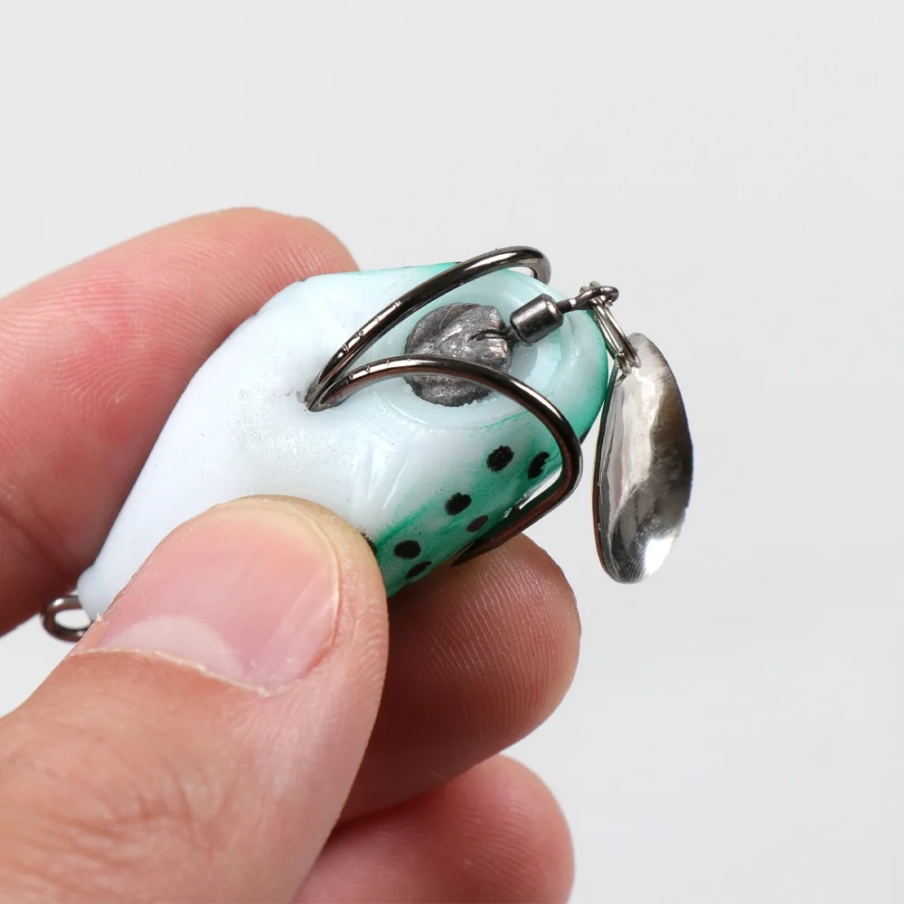 Soft frog fishing lure 4cm/6g double hooks top water ray frog artificial bait