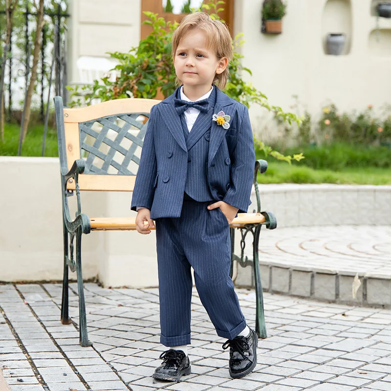 

Elegant Child Costume Noble Gray Stripe Weddings Blazer Set Boys Suits 4yrs To 12yrs School Infant Piano Performance Outfits