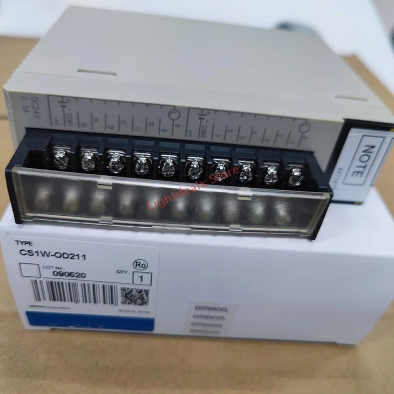1 Pz Cs1W-Od211 Nuovo Modulo Plc Marca Cs1Wod211 In Scatola