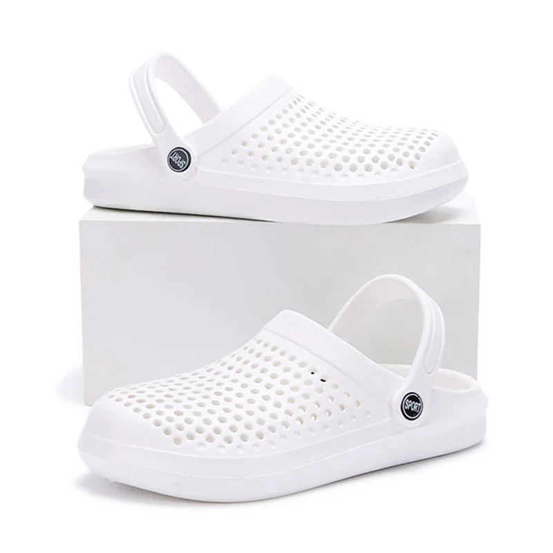 2025 New Breathable Flat Sandals Women Hollow Out Eva Non Slip Beach Slippers Woman Summer Lightweight Soft Sole Clogs Shoes