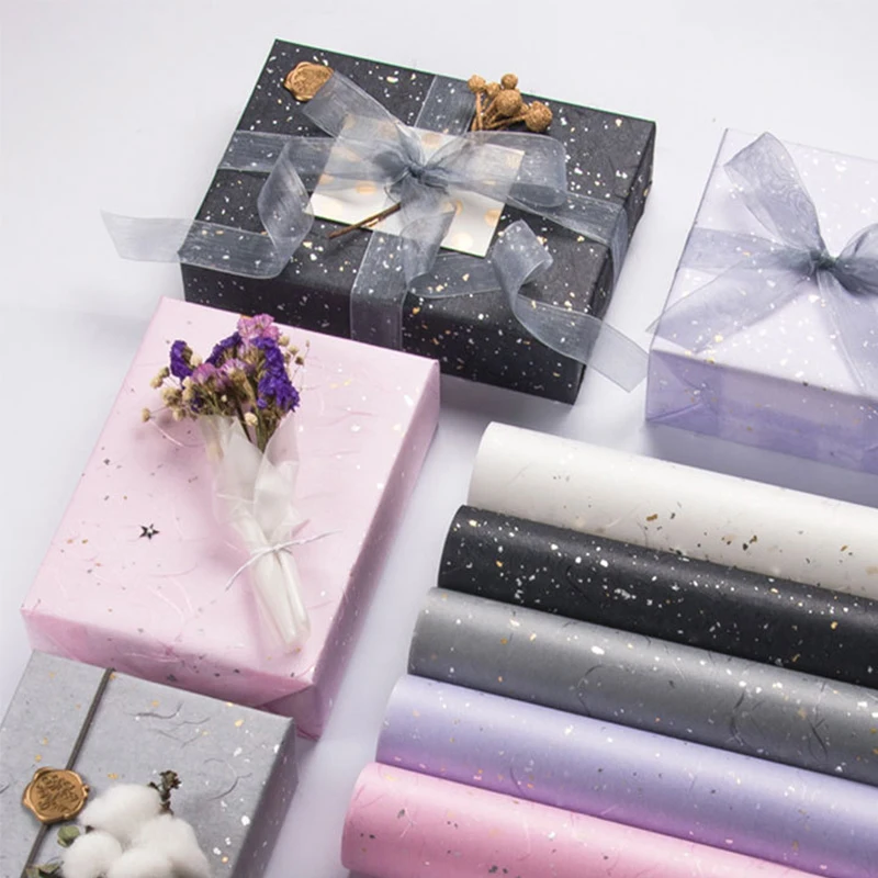 Emballage cadeau, papier d'emballage cadeau de Noël, 8 pièces de 50 * 70cm  (or * 2 + violet * 2 + argent * 2 + rouge * 2)
