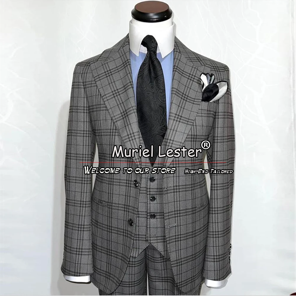 

Classic Grey Grid Suits Men Formal Party Groom Wedding Tuxedos Fit Slim Plaid Check Jacket Vest Pants 3 Piece Male Fashion Dress