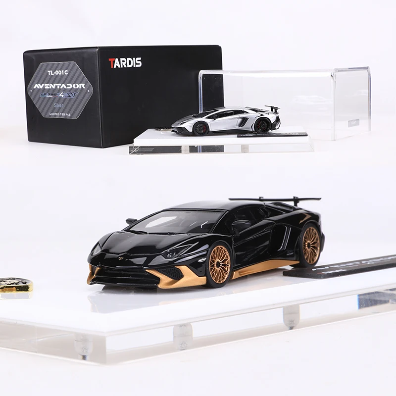 TARDIS 1:64 Aventador LP700-4 Resin Model Car Limited Edition 199
