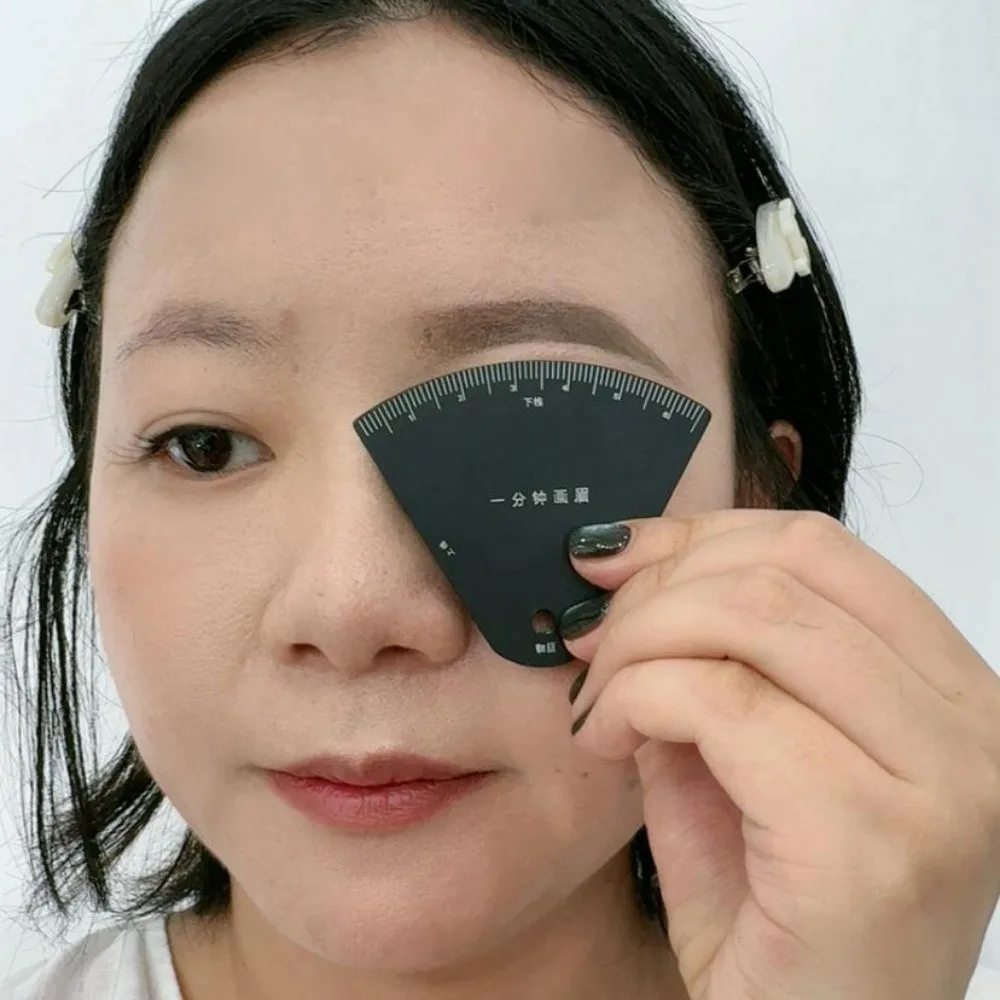 새로운 내구성 있는 눈썹 모양 스텐실 금속 눈썹 디자인 자 휴대용 메이크업 드로잉 가이드 자 선물