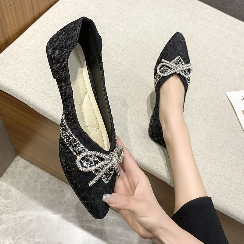 2023 Spring and Autumn New Fashion Bow Pointed Flat Bottom Bean Shoes Korean Versatile Casual Women's Shoes 5