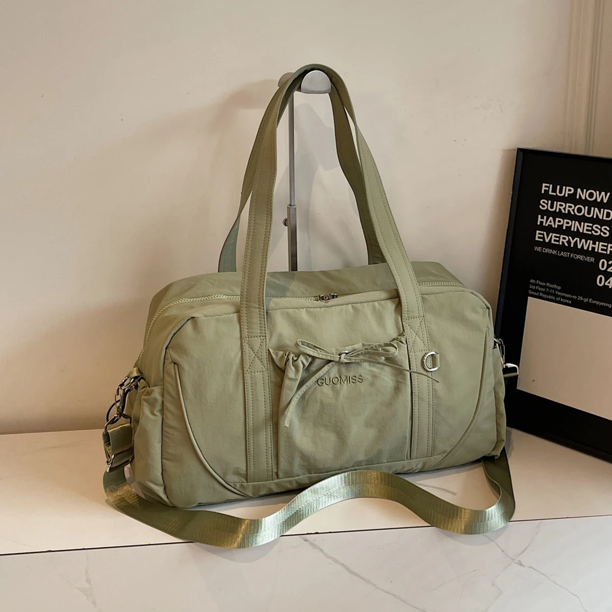 حقيبة سفر جديدة ذات سعة كبيرة، مصممة لتكون حقيبة ك...