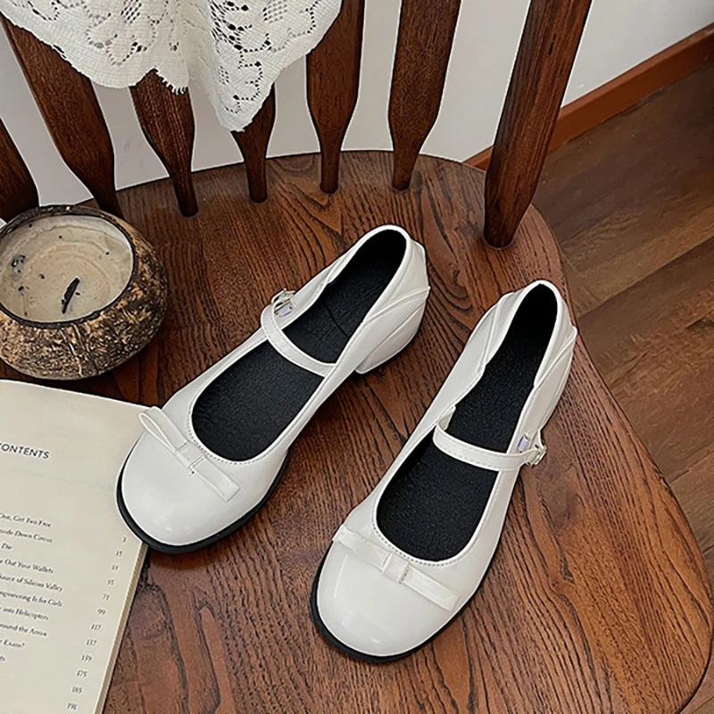 Black Pink Retro Cross-Tie Pumps Casual Summer Marry Janes Round Toe Shoes Ladies Lolita Sweet Fashion Shoes Woman Bow Design