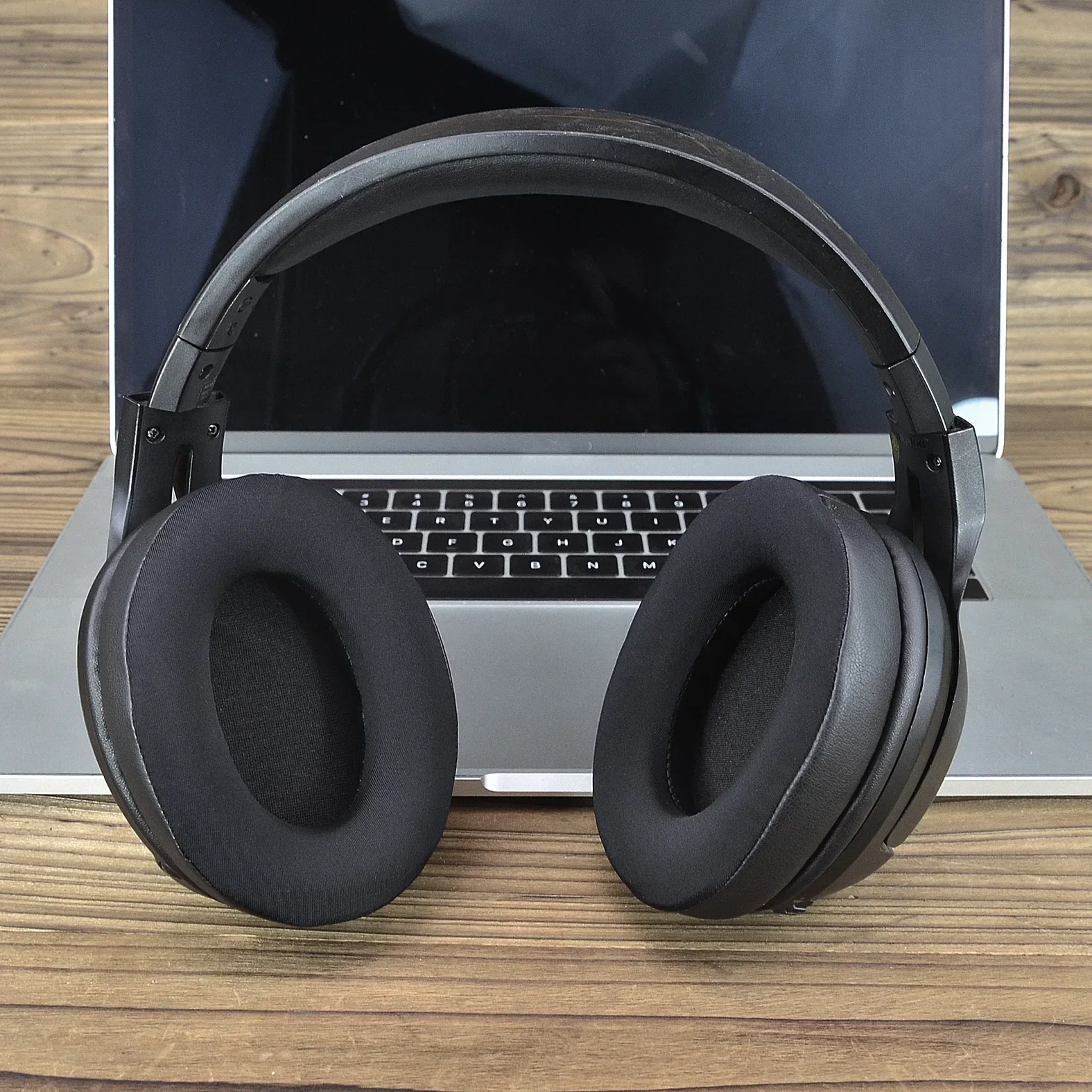 Cooling Gel Memory Foam Ear Cushion Covers