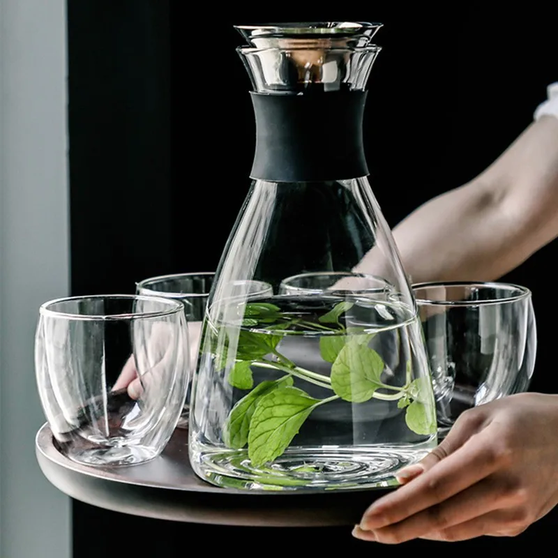 Water Carafe with Lid and Glass Set