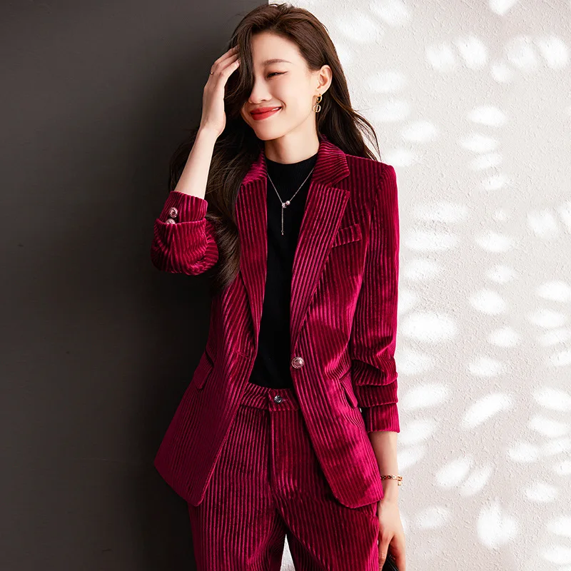 Why the Women's Red Suit Jacket Is the Ultimate Power Piece for Autumn and  Winter Workwear