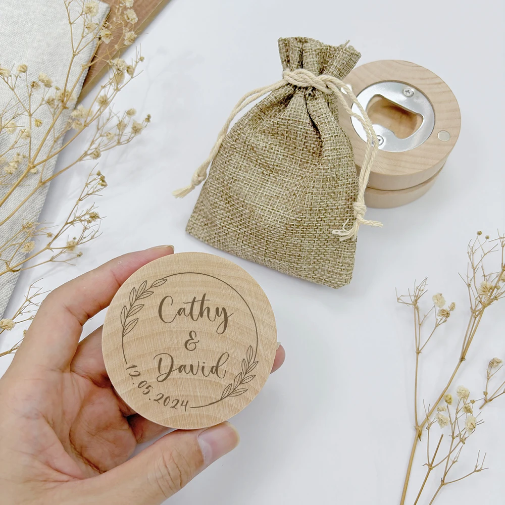 Beer Bottle Opener Keychains Personalized Wedding Favors Custom Wooden Fridge Magnet Guest Souvenir Gift Burlap Bag