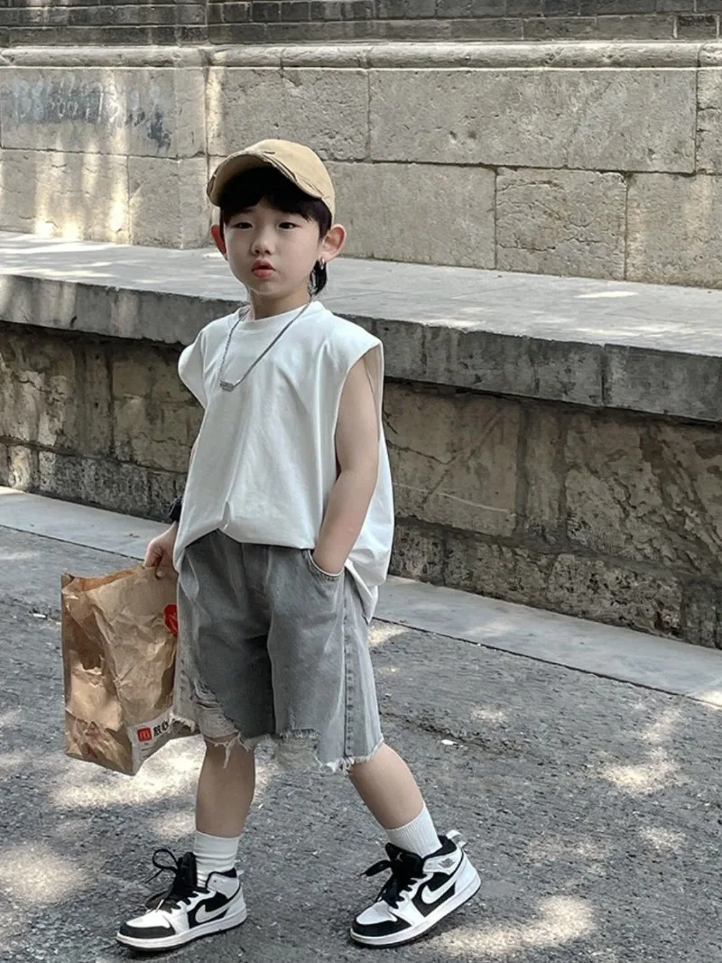 2026년 신상 남아 여름 얇은 반팔 티셔츠 조끼 반바지 세트 아동용 가벼운 면 캐주얼 의류