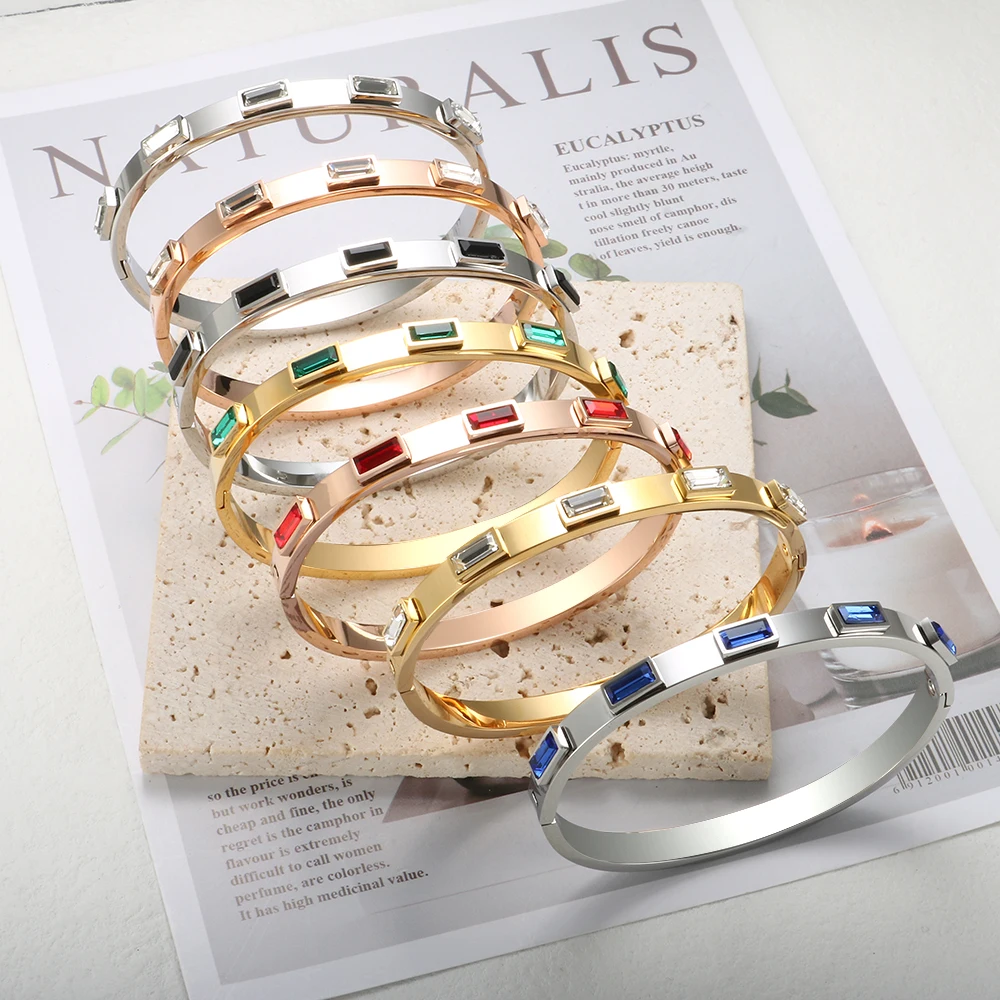 Bracelets for Women - Luxury Gold, Silver Bangles & Cuffs