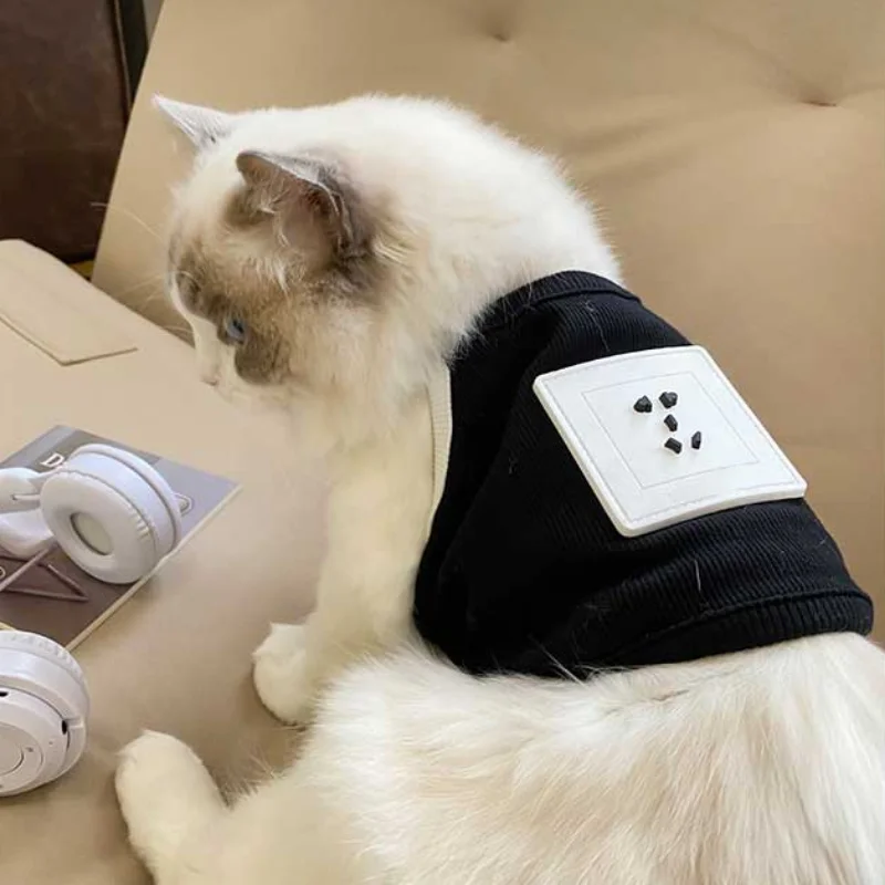 

Small for Dogs Clothing Pet Cartoon Vest Dog Clothes Socket Outfits Cute Summer Yorkies Cotton Black Boy Girl Ropa Para Perro