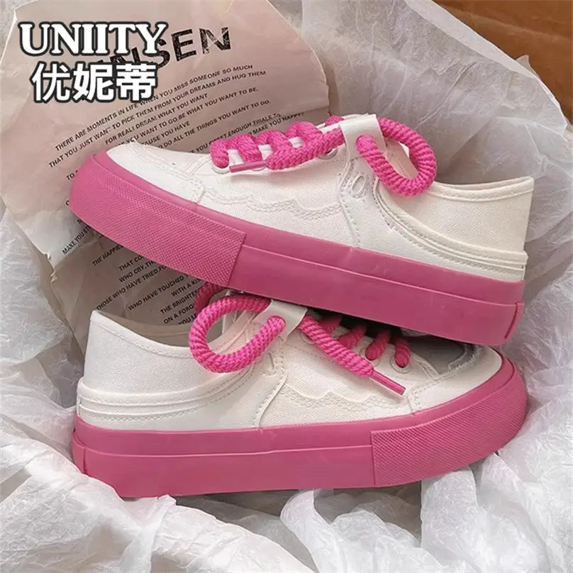 Sweet Ins Fashion Canvas Shoes Female Girly Heart Student Board Shoes Casual All Match Soft Comfortable Sneakers Y2k Girls Gifts 5