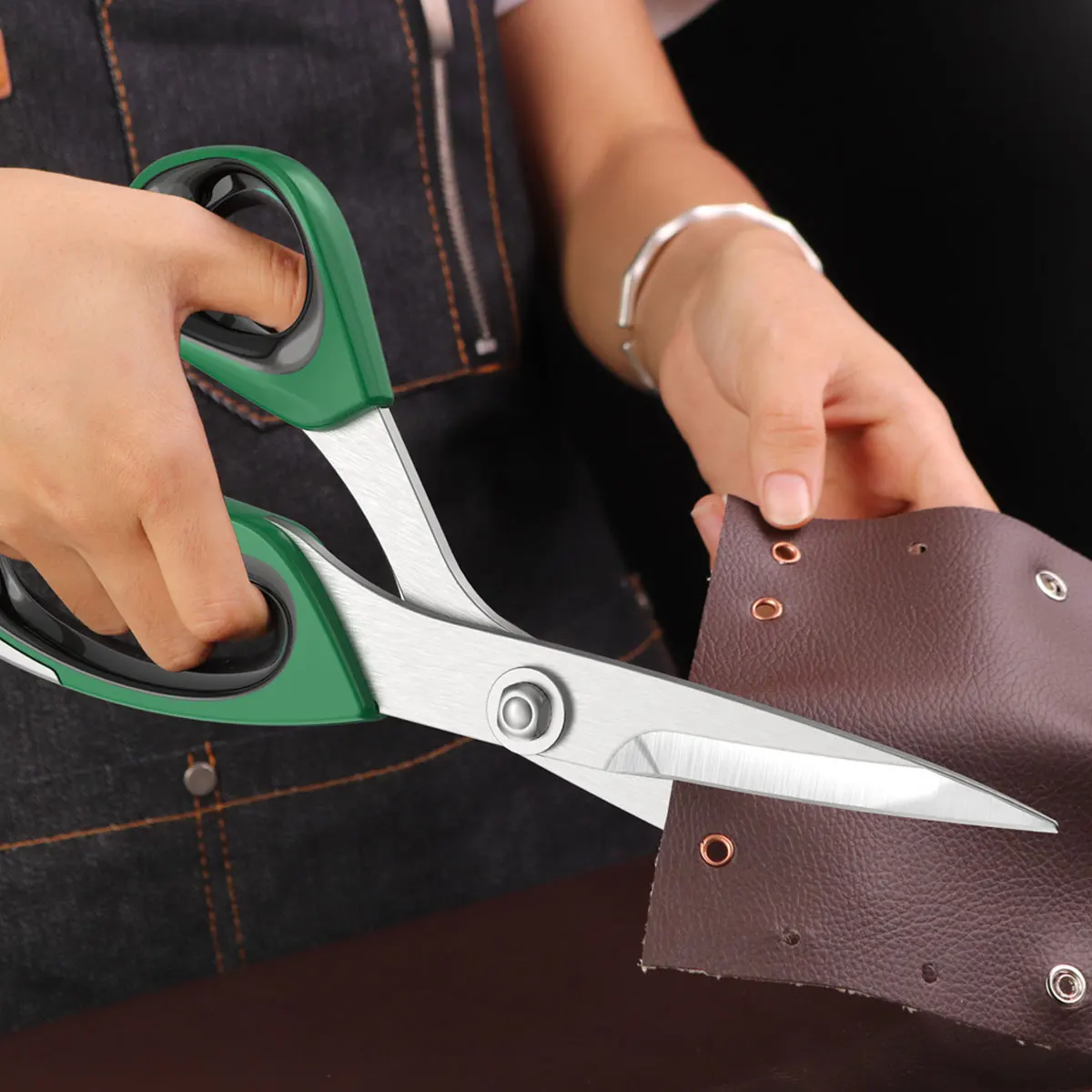 LAOA Portable Stainless Steel Handmade Scissors for Cutting Paper Fabric Leather Tailoring Scissors 4
