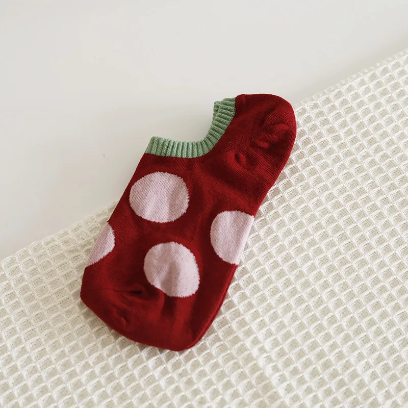 Рисунок 4 - Новые носки-лодочки в японском